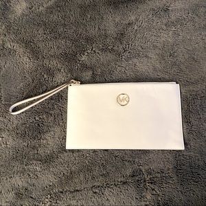Michael Kors Large White Wristlet